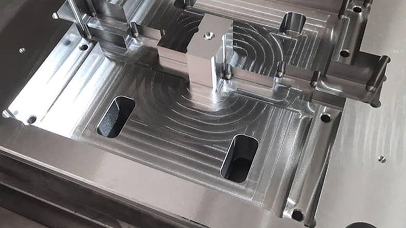 深圳精密模具生产：揭秘精密模具的关键工艺与选型要点