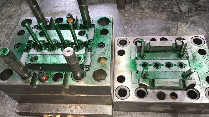 吹塑模具尺寸分类：揭秘其背后的奥秘