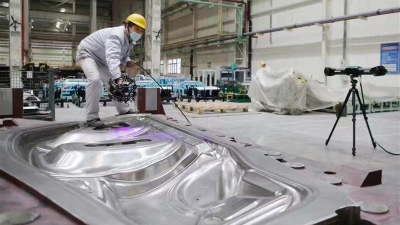 拉伸模具规格尺寸：关键参数与选型要点