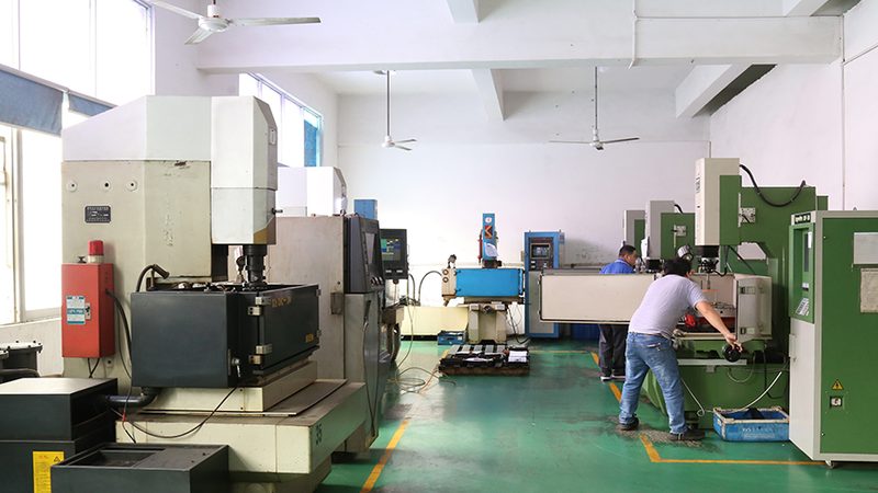 苏州级进模加工：揭秘成本构成与优化策略**