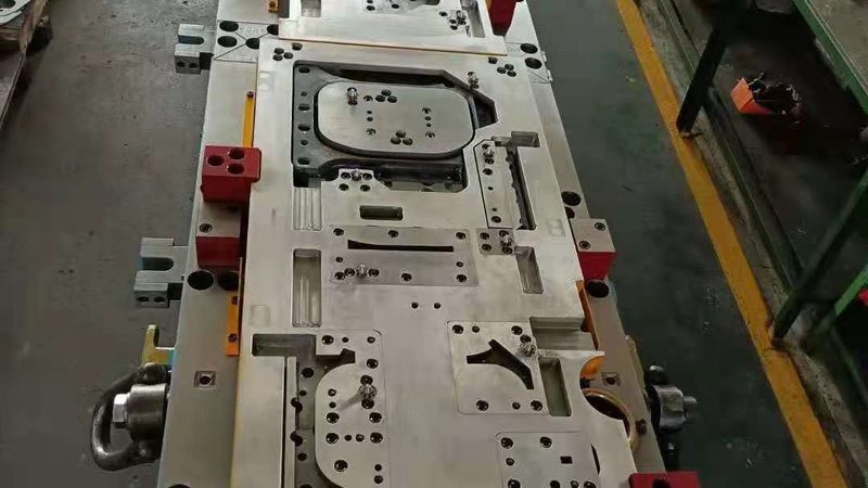 硅胶模具规格尺寸参数表：关键要素解析**